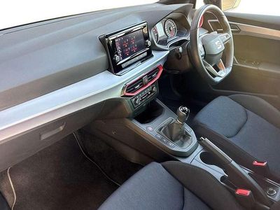 Used Seat Ibiza FR 95 HP (69 kW) 2023 Asphalt blue Hatchback