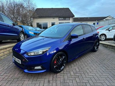 Used Ford Focus ST 2015 Blue Hatchback