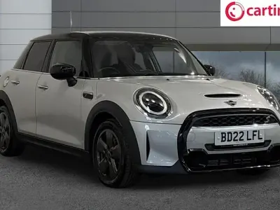 Used Mini Cooper S Classic 178 HP (130 kW) 2022 Silver Hatchback