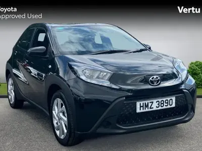 New Toyota Aygo X PURE 72 HP (52 kW) 2025 Black SUV