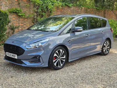 Usado Ford S-MAX ST-Line 190 CV (139 kW) 2020 Gris Monovolumen