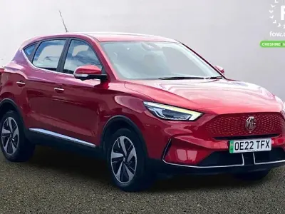 Used MG ZS SE 114 kW (156 HP) 2022 Red SUV