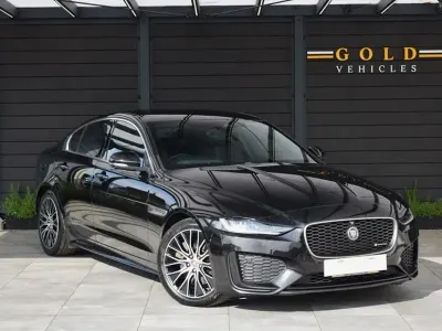 Używany Jaguar XE R-Dynamic 204 KM (150 kW) 2021 Czarny Sedan/Limuzyna