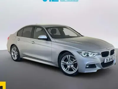 Begagnad BMW 330e M Sport 252 HK (185 kW) 2018 Silver Sedan