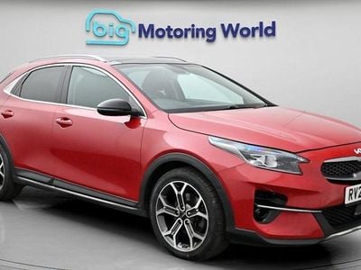 Usado Kia XCeed 160 HP (117 kW) 2022 Vermelho SUV