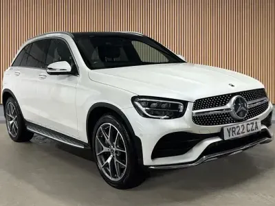 Used Mercedes GLC300 AMG line 245 HP (180 kW) 2022 Diamond white SUV