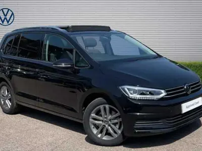 Used VW Touran 150 HP (110 kW) 2025 MPV