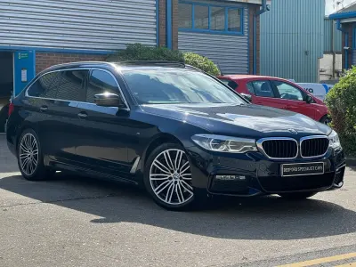 Usado BMW 520 M Sport 2018 Negro Familiar
