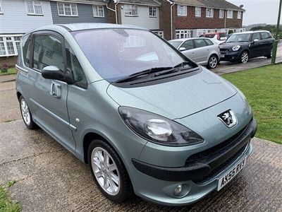 used Peugeot 1007 1.4 HDi Sport Hatchback 3dr Diesel Manual (124 g/km 70 bhp) Hatchback