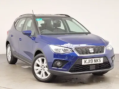 Used Seat Arona SE Technology 95 HP (69 kW) 2019 Blue SUV