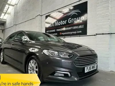 Used Ford Mondeo Zetec 120 HP (88 kW) 2016 Hatchback