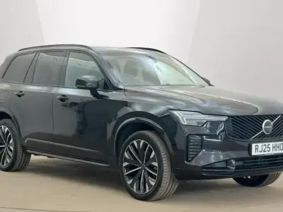 Used Volvo XC90 Ultra 250 HP (183 kW) 2025 Black SUV