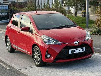 Used Toyota Yaris 2017 Red Hatchback