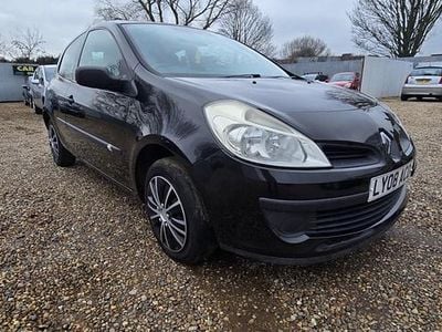 Black Used 2008 Renault Clio II Extreme Hatchback | £1,995 (Fair price)