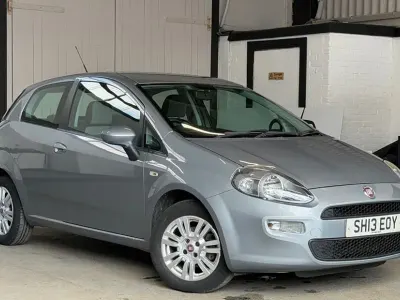 Używany Fiat Punto Easy 69 KM (50 kW) 2013 Szary Hatchback