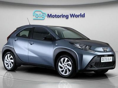 Used Toyota Aygo X PURE 72 HP (52 kW) 2025 Grey SUV