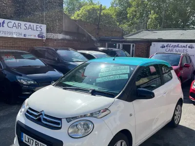 Used Citroën C1 Feel 68 HP (50 kW) 2017 White Hatchback