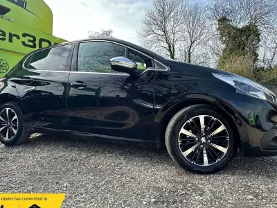 Used Peugeot 82 Allure Premium 2018 Hatchback