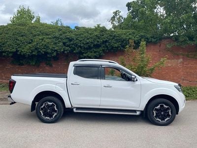 White Used 2020 Nissan Navara Tekna Pickup | £11,595 (Expensive)