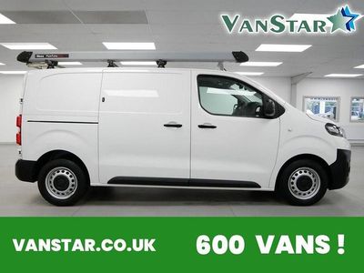 White Used 2022 Vauxhall Vivaro MPV | £14,789 (Fair price)