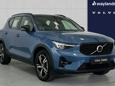 Used Volvo XC40 Plus 161 HP (118 kW) 2023 Blue SUV
