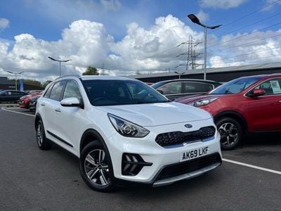 Used Kia Niro 139 HP (102 kW) 2019 White SUV