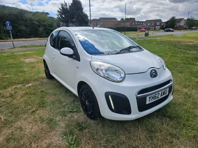 Used Citroën C1 VTR Sport 68 HP (50 kW) 2012 White Hatchback