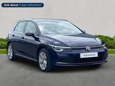 Used VW Golf VIII Style 147 HP (108 kW) 2020 Blue Hatchback