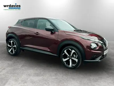 Used Nissan Juke Tekna 2023 Red SUV