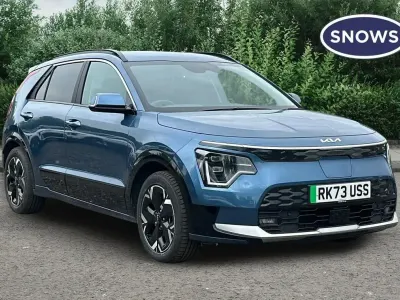 Used Kia e-Niro 150 kW (204 HP) 2023 Blue SUV