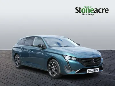Second-hand Peugeot 308 Allure Premium 128 CP (94 kW) 2022 Albastru Break
