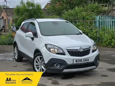 Used Vauxhall Mokka 140 HP (102 kW) 2016 White SUV