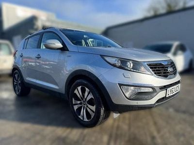 Red Used 2015 VW Polo SE Hatchback | £5,995 (Fair price)