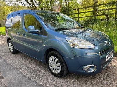 Gebraucht Peugeot Partner Tepee S 92 PS (67 kW) 2015 Blau Van / Kleinbus