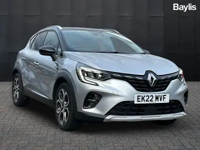 Used Renault Captur SE 143 HP (105 kW) 2022 Grey/black SUV