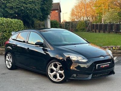 Used Ford Focus Zetec 115 HP (84 kW) 2012 Black Hatchback