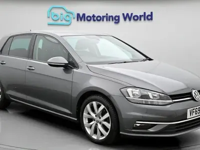 Begagnad VW Golf VII Match 150 HK (110 kW) 2019 Grå Halvkombi
