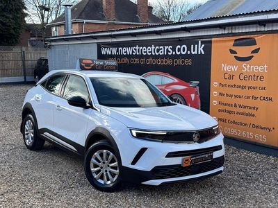 Used Vauxhall Mokka Design Edition 100 HP (73 kW) 2022 White SUV