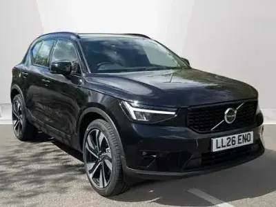 New Volvo XC40 Plus 194 HP (142 kW) 2026 Black SUV
