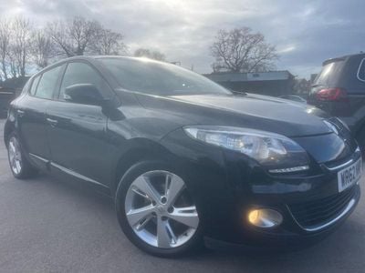 Used Renault Mégane III Dynamique 110 HP (80 kW) 2012 Black Hatchback