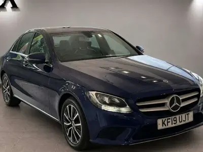 Used Mercedes C220 SE 194 HP (142 kW) 2019 Blue Sedan