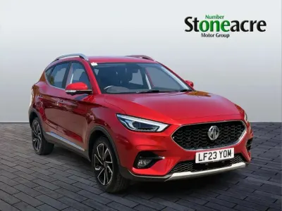 Used MG ZS Exclusive 111 HP (81 kW) 2023 Red SUV