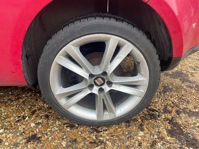 Used Seat Ibiza Sport 85 HP (62 kW) 2009 Red Hatchback