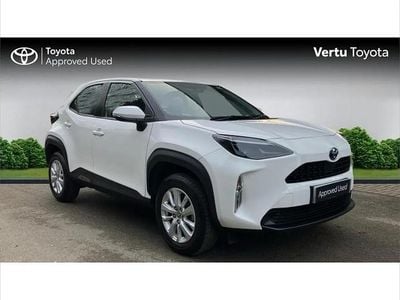 White Used 2022 Toyota Yaris Cross SUV | £18,319 (Good price)