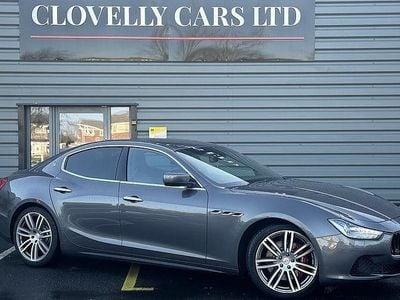 Grey Used 2015 Maserati Ghibli Sedan | £16,999 (Fair price)