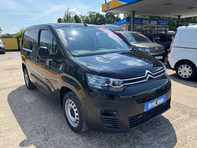Used Citroën Berlingo 100 HP (73 kW) 2023 Black MPV