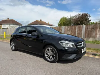 Używany Mercedes A200 136 KM (100 kW) 2014 Czarny Hatchback
