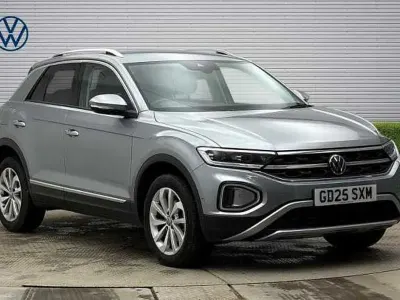 Begagnad VW T-Roc Style 150 HK (110 kW) 2025 Silver SUV