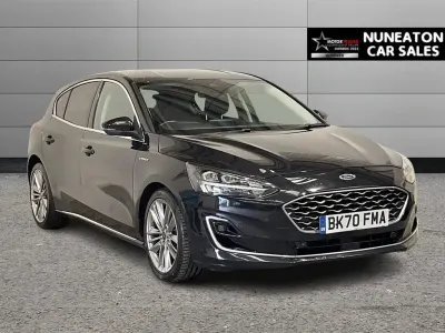 Usado Ford Focus Vignale 120 HP (88 kW) 2020 Preto Citadino