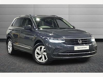Used VW Tiguan Life 150 HP (110 kW) 2023 Grey SUV